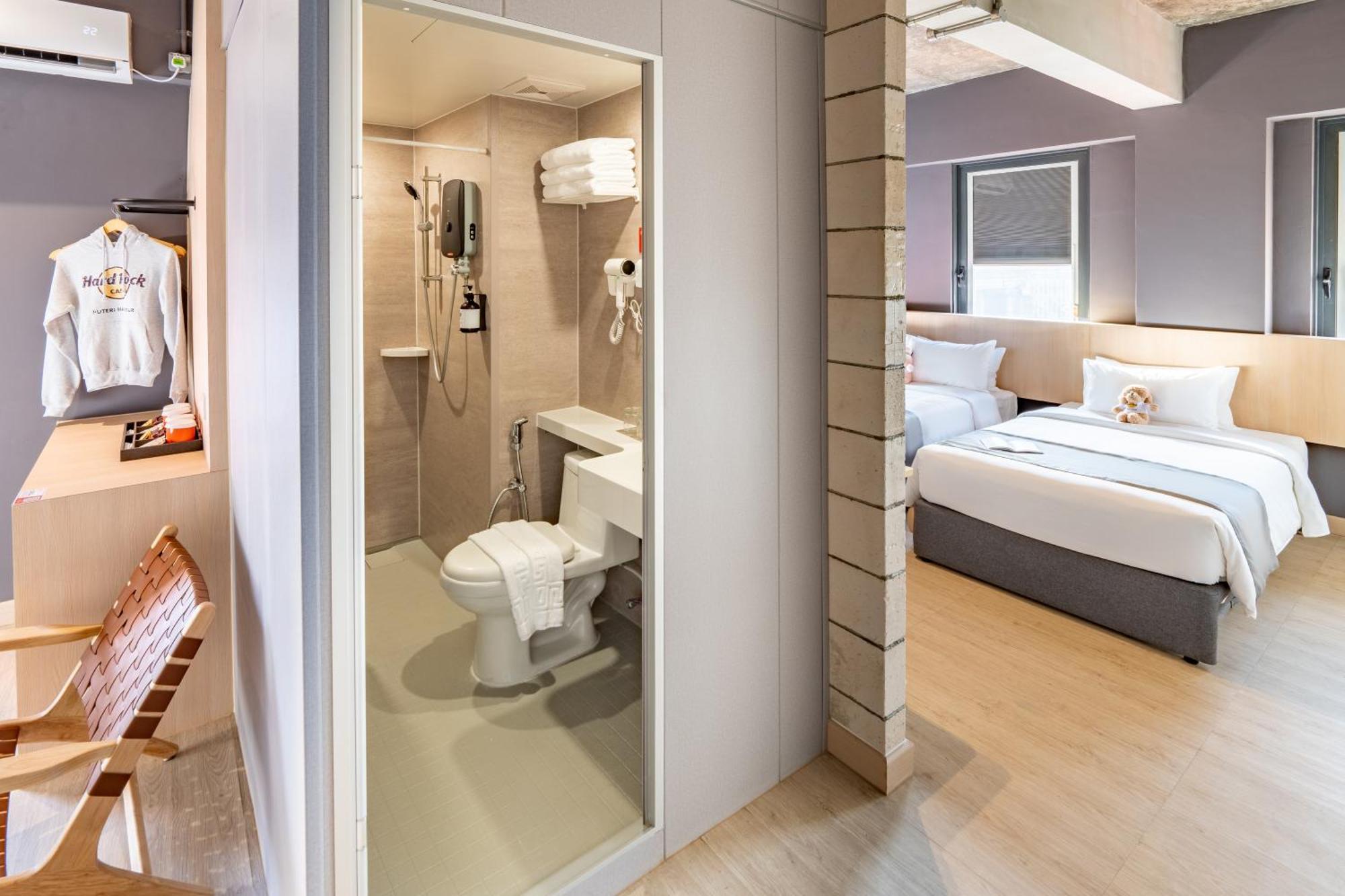 Brix Klia By Pinetree Hotel Sepang Luaran gambar